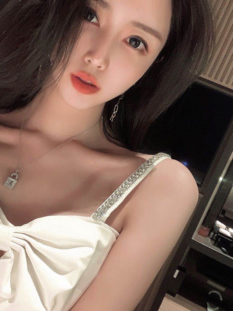 昨晚在鄞州区高端足疗柔式会馆,想要放松身体就来